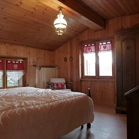 Chalet Pam Pam בית נופש *